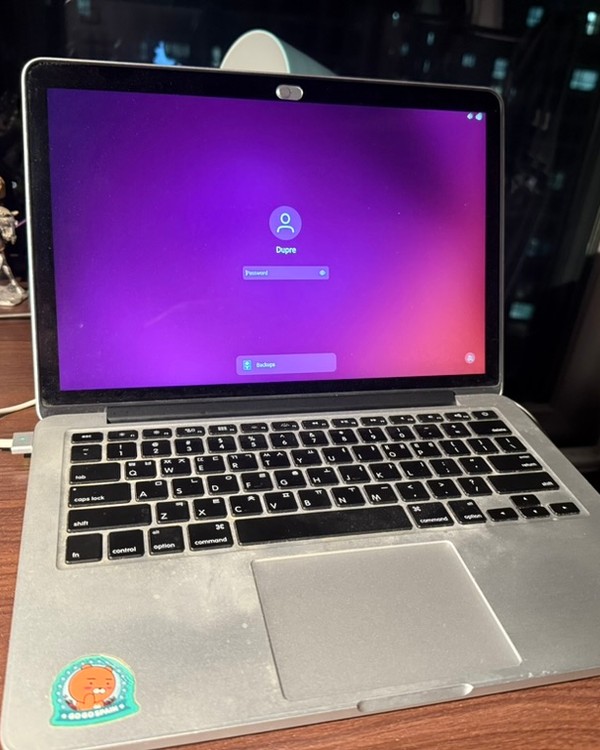 Ubuntu가 올라간 Wisp의 실제 모습